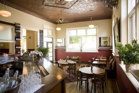Healesville Hotel - Accommodation Daintree 0