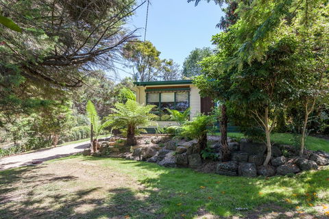 Healesville Selfie - Self Contained House - Accommodation Daintree 3