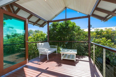 Hidden Escape On Casuarina Beech - Accommodation Daintree 0