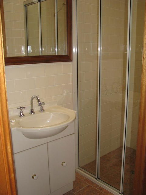 Hill Top Country Guest House - Accommodation Daintree 2