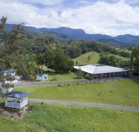 Hillcrest Mountain View Retreat - Accommodation Daintree