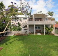 HILLTOP HAVEN in MOLLYMOOK - Accommodation Daintree