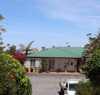 Hilltop on Tamborine - Accommodation Daintree
