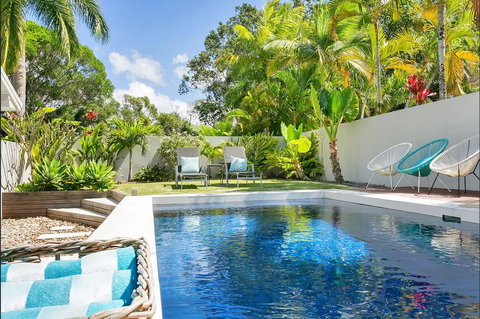 Hilltop Rainforest Retreat - Accommodation Daintree 3