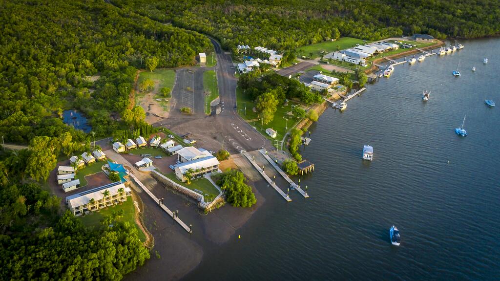 Lucinda QLD Accommodation Daintree