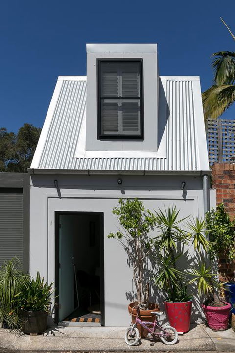 Hip One-bedroom House In Inner Sydney - Accommodation Daintree 3