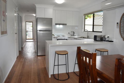 Holiday House - Accommodation Daintree 2