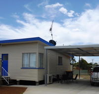 Holiday House Clermont - Accommodation Daintree