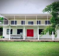 Holiday Rental - Huge House With Beach Views - Accommodation Daintree