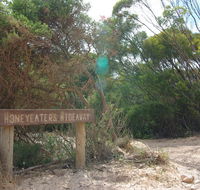 Honeyeaters Hideaway in Vivonne Bay - Accommodation Daintree