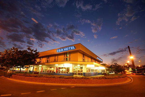 Isa Hotel - Accommodation Daintree 0