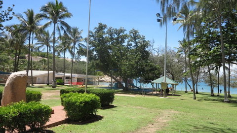 Island Magic - Townhouse No. 5 - Accommodation Daintree 1