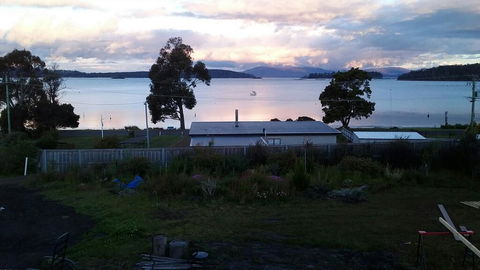 Islandview Beachhouse - 60m Down Driveway To Beach, Dover Tasmania - Accommodation Daintree 1
