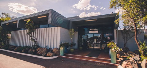 Kalgoorlie Overland Motel - Accommodation Daintree 0