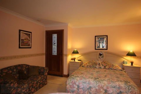 Kalimna - Garden Room - Accommodation Daintree 3