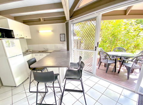 Kellys Beach Resort - Accommodation Daintree 2