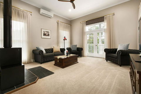 Kerami Manor & Day Spa - Accommodation Daintree 2