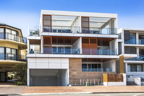 Kiama Seaside Getaway - Accommodation Daintree 0