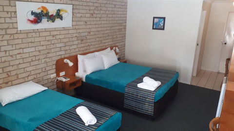 Kilcoy Gardens Motel - Accommodation Daintree 2