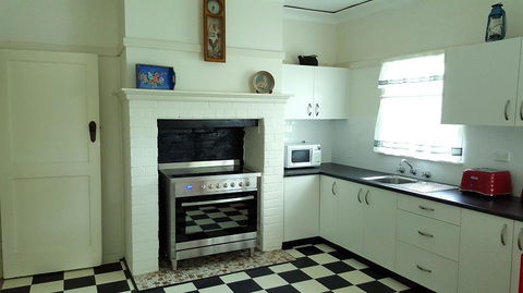 King Cottage - Accommodation Daintree 0