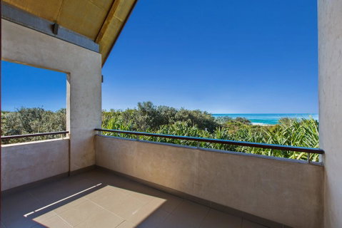 Kingscliff Balinese Beachfront Retreat - Accommodation Daintree 3