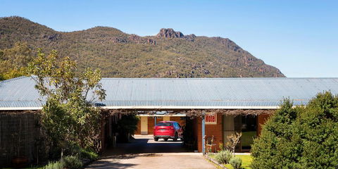 Kookaburra Motor Lodge - Accommodation Daintree 0