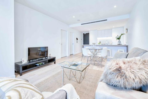 KOZYGURU FORTITUDE VALLEY HIGH LEVEL 2 BED APT + FREE PARKING QFV179-2612 - Accommodation Daintree 2