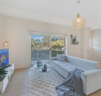 KOZYGURU MARSFIELD WALK TO MACQUARIE UNIVERSITY 3 BEDROOM NMA094 - Accommodation Daintree