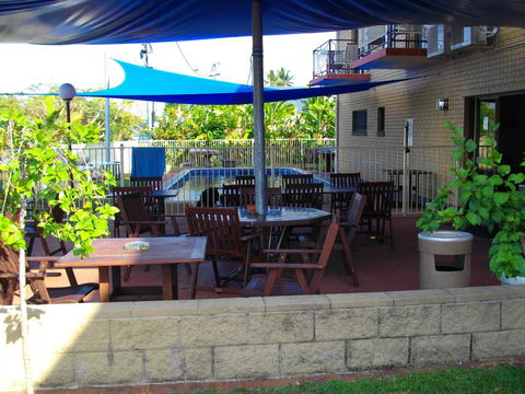 Kurrimine Beach Motel - Accommodation Daintree 1