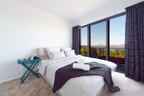La Vie Luxury Bay View - Accommodation Daintree 3