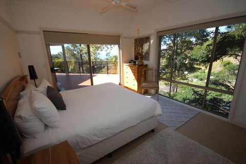 LAGOONA RETREAT - Korora - Accommodation Daintree 3