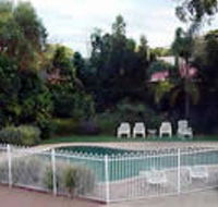 Lake Haven Motor Inn - Accommodation Daintree