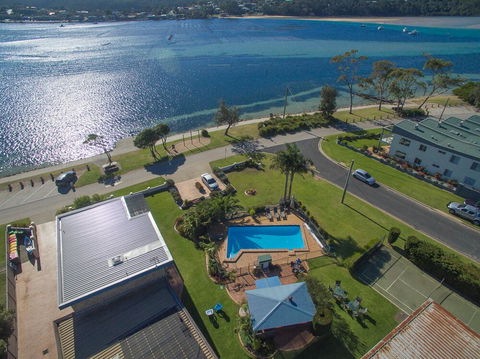 Lakeside Holiday Apartments Merimbula - Accommodation Daintree 0