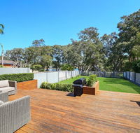 Lakeside Luxury - 13 Lake Street - Accommodation Daintree