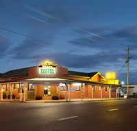 Lamington Hotel Motel - Detached Motel - Accommodation Daintree