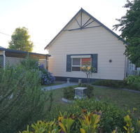 Large 6-Bedroom House with Wifi  Netflix Close to Singleton CBD Hunter Valley - Accommodation Daintree