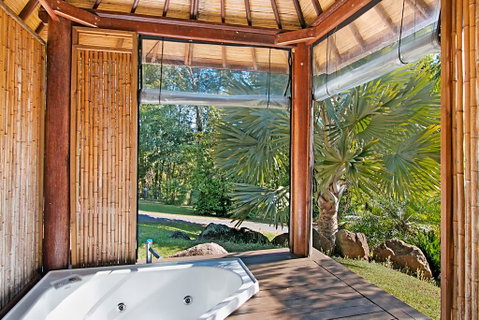 Limpinwood Lodge - Accommodation Daintree 0