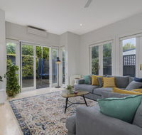 Luxe in Elwood - Accommodation Daintree