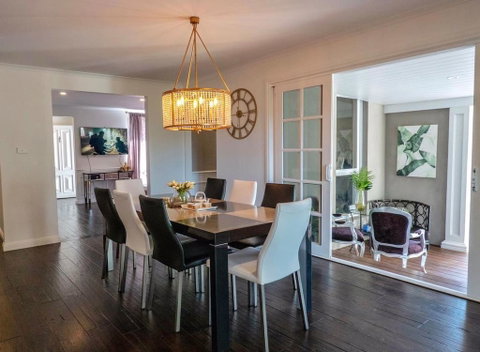 Luxurious Hampton Style 3 Bedroom House - Accommodation Daintree 1