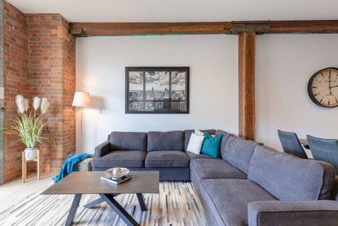 Luxury 3 Brm 2 Bath Woolstore Apt With Courtyard - Accommodation Daintree 2