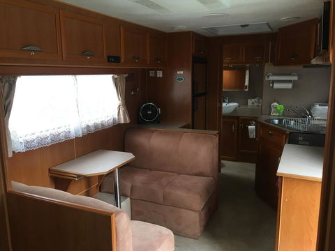 Luxury Caravan - Accommodation Daintree 1