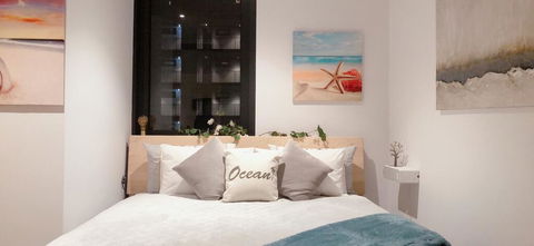 LUXURY KING APARTMENT PARRAMATTA CBD 1 MIN FROM STATION & WESTFIELD Sleeps 4 - Accommodation Daintree 0