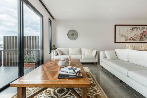 Luxury Waterfront 4BDR Townhouse With Amazing Views - Accommodation Daintree 2