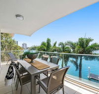 Luxury Waterfront Maroochydore Free Wine Netflix Parking - Accommodation Daintree