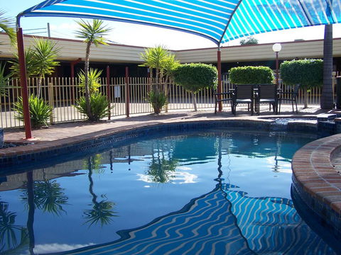 Macintyre Motor Inn - Accommodation Daintree 0