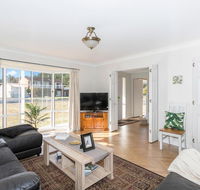 Macleay Street 23 Narrawallee - Accommodation Daintree