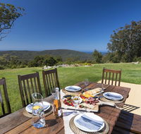 Magic Mountain at Smiths Lake - Accommodation Daintree