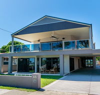 Magical holiday home - Welsby Pde Bongaree - Accommodation Daintree