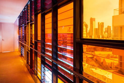 Magnificent Apartment With Spa In Melb - Accommodation Daintree 2