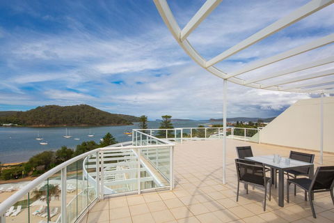 Mantra Ettalong Beach - Accommodation Daintree 0
